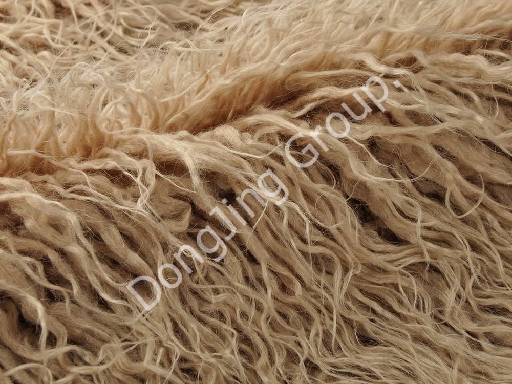 DP0856-Brauner Rollenschub faux fur fabric