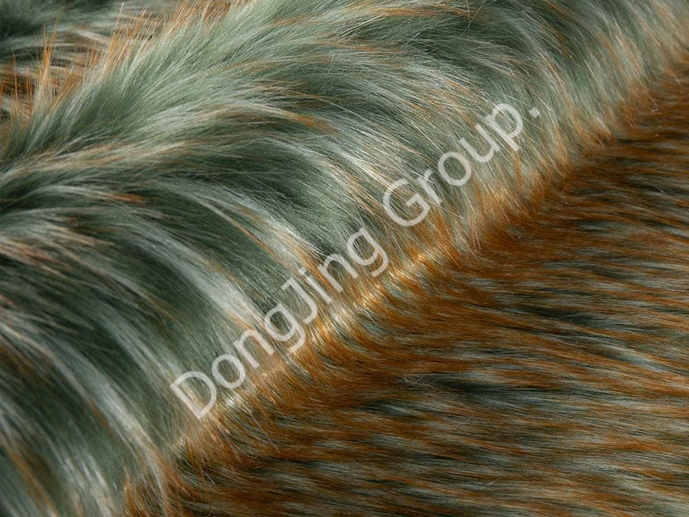 8W1809-Dunkelgrüne, spitze, gelbe, haarige Knödel faux fur fabric