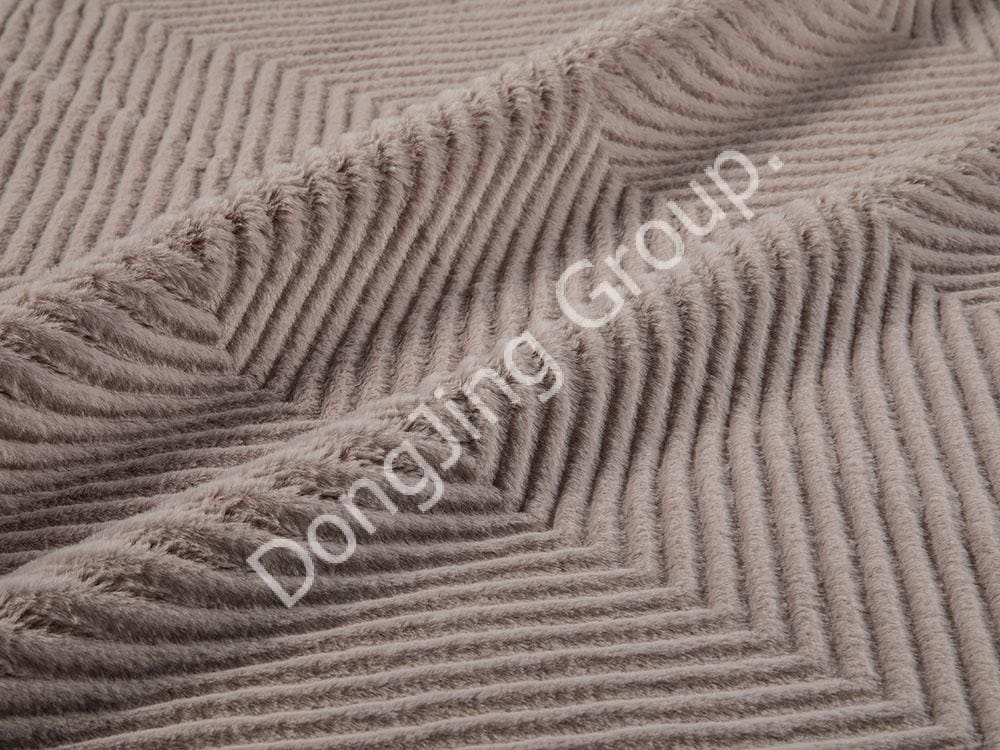 X9KT0138-Rosa geprägtes Kaninchenhaar faux fur fabric