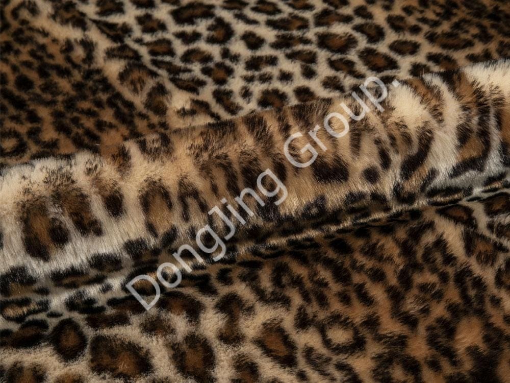 9P2009-Reisdruck-Doppelset mit Leopardenmuster faux fur fabric