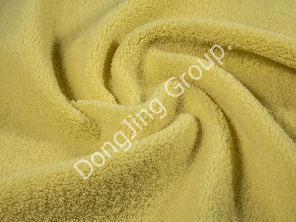 9T1442-Goldstern Kamel faux fur fabric