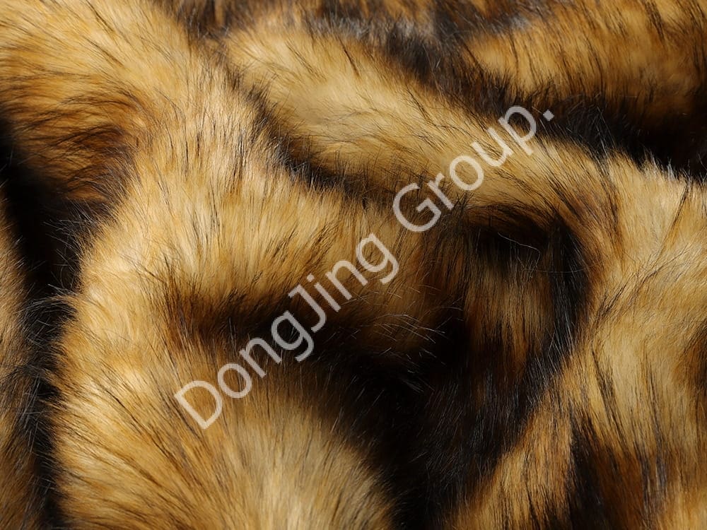 9W0592-Natürliches Waschbärhaar faux fur fabric